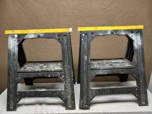 lot 91 image: (2) STANLEY FOLDING SAWHORSE