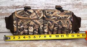 HuntingSkeet ammo pouch with hand warmer pocket