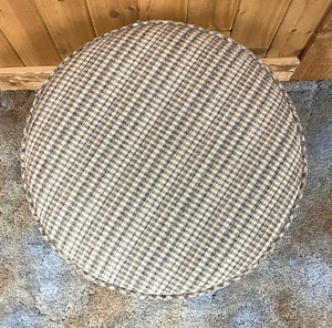 lot 31 image: Vintage Upholstered Footstool