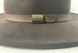 lot 46 image: Dapper Pendleton 100% Wool Hat