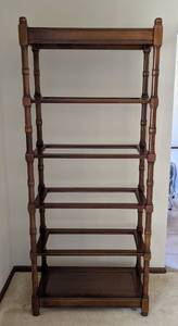 lot 13 image: Wood and Glass Shelf Bookcase