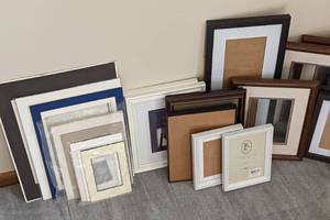 lot 83 image: Large Assortment of Picture Frames