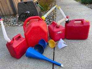 lot 186 image: Gas Cans and Funnels