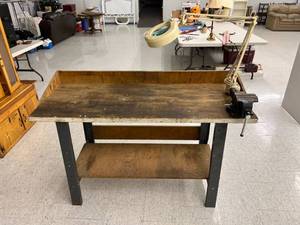 Shop Work Table with Vice & Magnifying Lamp