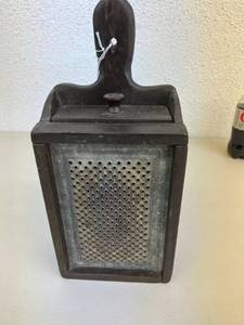 Vintage Grater Box