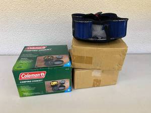 NIB Coleman Camping Cookset, Plates & Cups