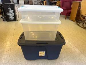 Totes with Lids