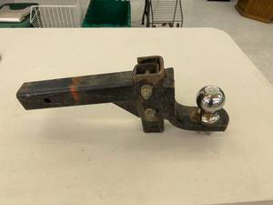 Receiver Hitch with 2 516 Ball