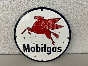 Mobilgas Porcelain Sign