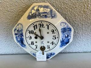 Vintage Miller Clock Blue & White with Dutch Figures