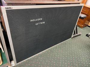 Large Letterboard with Letters