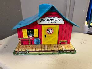 Walt Disney Bank