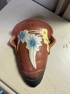 Roseville Pottery Wall Pocket