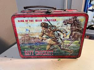Walt Disney Davy Crockett & Kit Carson Lunch Box