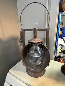 Train Lantern with Reflector