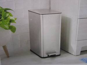 lot 214 image: STYLEWELL 2.6 Gal. Stainless Steel Slim Step-On Trash Can (OPEN BOX)