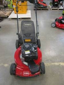 lot 281 image: TORO 21442 22 in. Recycler Briggs & Stratton High Wheel FWD Gas Walk Behind Self Propelled Lawn Mower with Super Bagger (BOLT LOOSE ON HANDLE, NICE CONDITION)