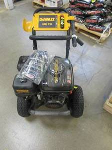 lot 285 image: DEWALT 4000 PSI Pressure Washer DXPW4035 (MISSING HOSE EXTENDER, DOES NOT START)