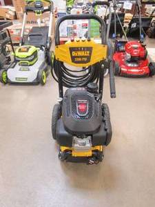 lot 321 image: DEWALT 3300 PSI 2.4 GPM Gas Cold Water Pressure Washer with HONDA GCV200 Engine (MISSING HOSE EXTENDER, LIKE NEW CONDITION)