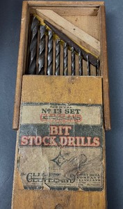 lot 184 image: Collection of Assorted Vintage Tools