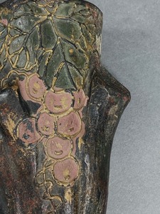 lot 183 image: Two Vintage Tokanbe Chalkware Japanese Wall Pockets- Art Noveau Style