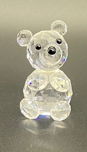 lot 178 image: Mini Swarovski Crystal Bear Figurine