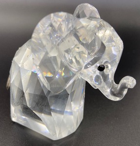lot 195 image: Swarovski Crystal Small Elephant in Original Box