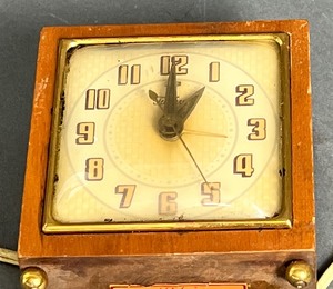 lot 216 image: Antique Telechron Electric Clock Circa 1950s