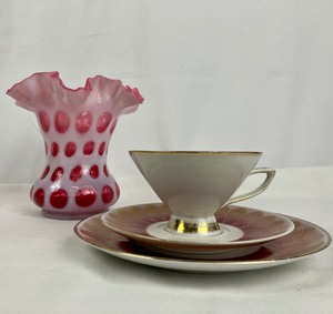 lot 155 image: 1940s Fenton Cranberry Coin Dot Vase & Westerling Porcelain Cup & Saucer
