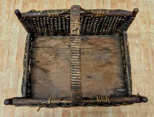 lot 244 image: Vintage Wicker Wood Basket