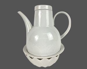 lot 152B image: Rosenthal Lotus White China - Teapot with Warmer, 12 Cups & Saucers -Made in Germany