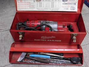lot 50 image: Milwaukee Rotary Hammer