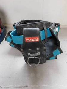 lot 61 image: Makita Tool Belt