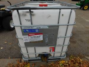 lot 14 image: Used Schutz Ecobulk Oil Container - 47 x 39 x 46(h)
