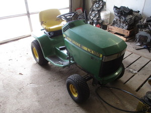 lot 51 image: John Deere LX188 Mower