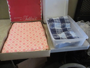 lot 118 image: Vintage Blankets