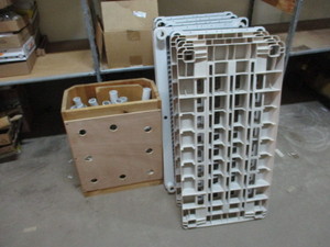 lot 129 image: 2 sets of Plastic shelf units