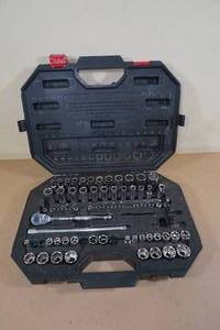 Husky Ratchets and Sockets