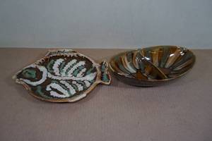 Dryden Pottery Fish and Bowl