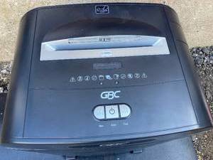 Jam Free Large Paper Shredder