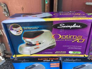 Swingline Optima Staplers Lot