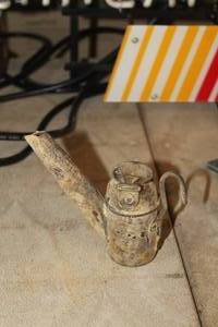 lot 491 image: Vintage 4 Miniature Spout Lamp