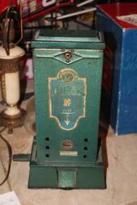 lot 517 image: Vintage Columbus Vending Co Coin Operated Match Dispenser