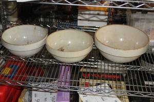 lot 585 image: Lot of (3) Crock Bowls