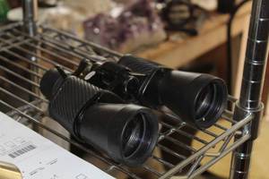 lot 588 image: Tasco Zip Focus 8x-20x50 Zoom Binoculars
