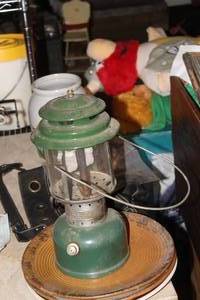 lot 426 image: Coleman Camp Lantern