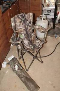 lot 432 image: Folding Camp Chair with Carry Bag