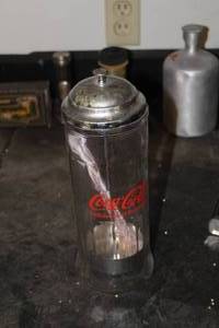 lot 854 image: 11 Coca-Cola Straw Dispenser