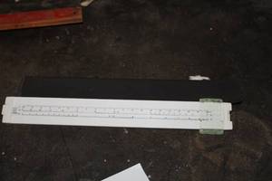 lot 915 image: 12 Slide Ruler