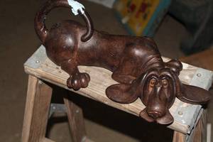 lot 708 image: Basset Hound Carved Wooden Table Statue
